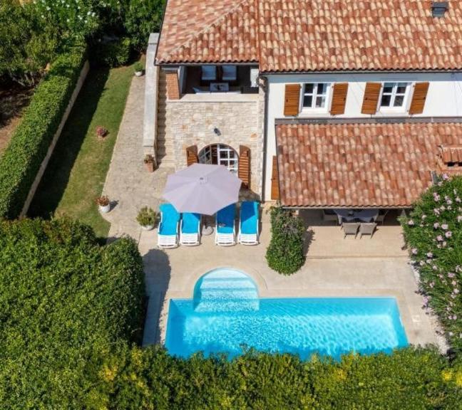 Villa Mia Lea Tar-Vabriga ภายนอก รูปภาพ