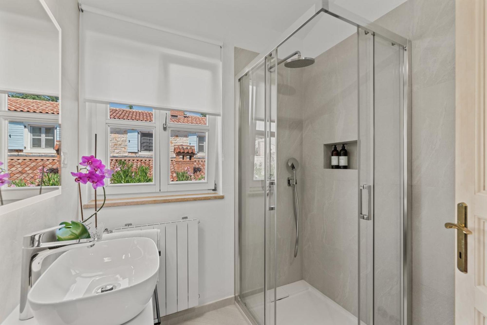 Villa Mia Lea Tar-Vabriga ภายนอก รูปภาพ