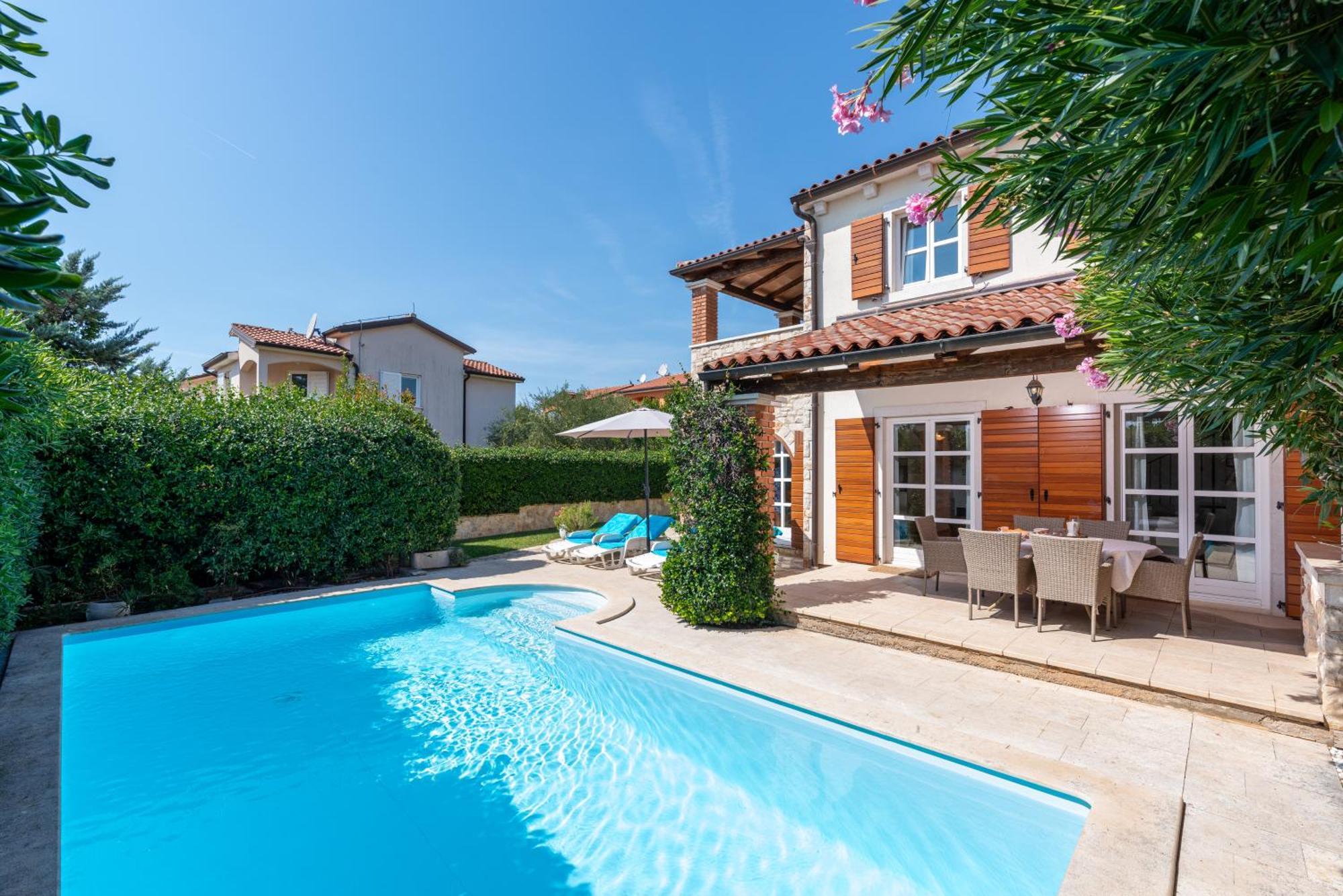 Villa Mia Lea Tar-Vabriga ภายนอก รูปภาพ